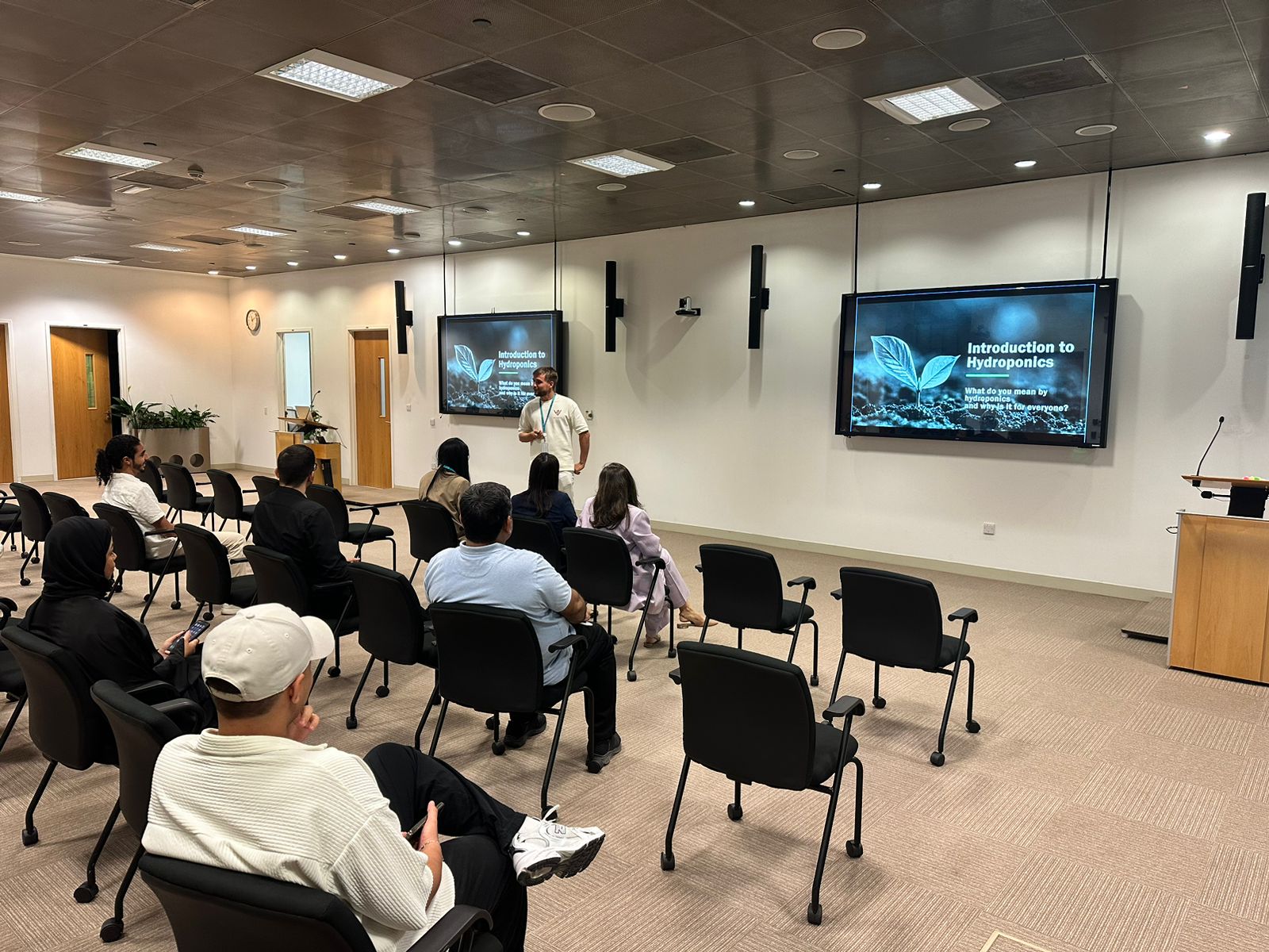 Lecture hall session